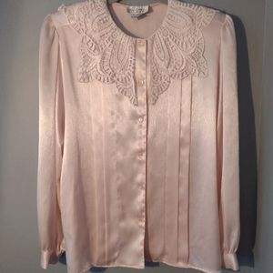 VINTAGE silky large collar blouse